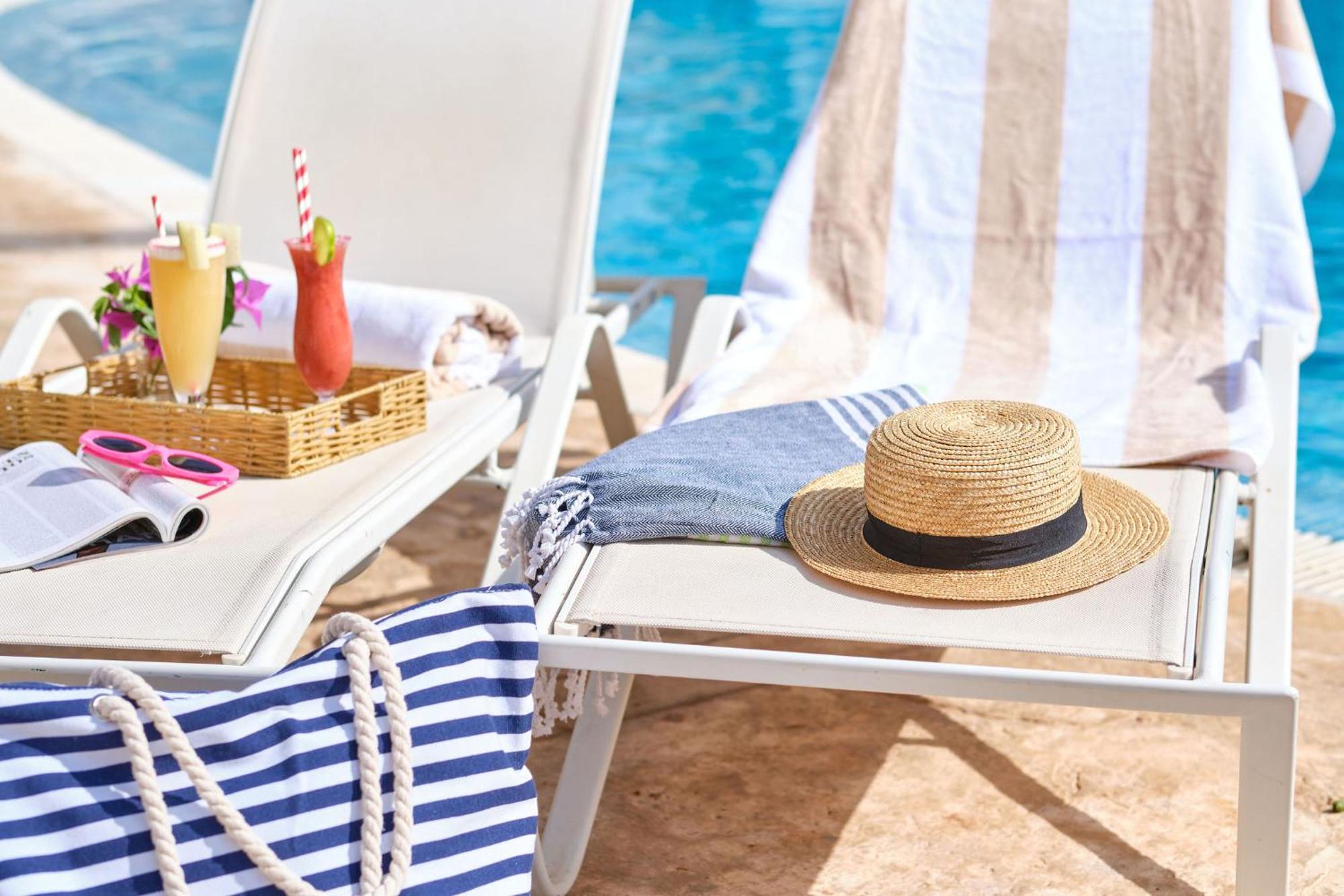 Hotel Illot Suites Cala Ratjada  Ngoại thất bức ảnh