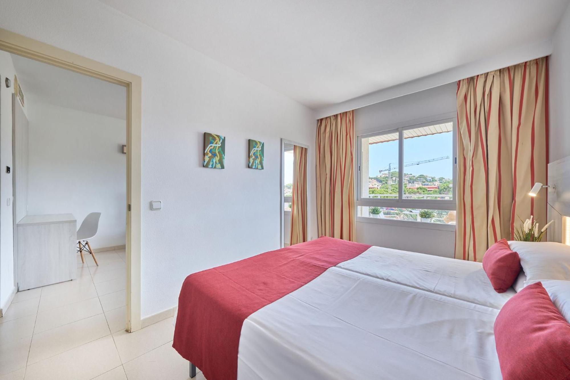 Hotel Illot Suites Cala Ratjada  Ngoại thất bức ảnh